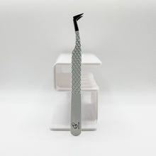 Load image into Gallery viewer, GP BEAUTY LASHES PLIERS WHITE L-BEND WITH FIBER TIP